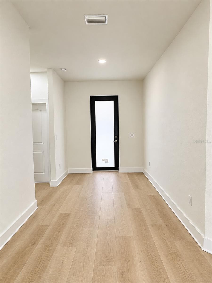 11703 Country Club Pl photo 4