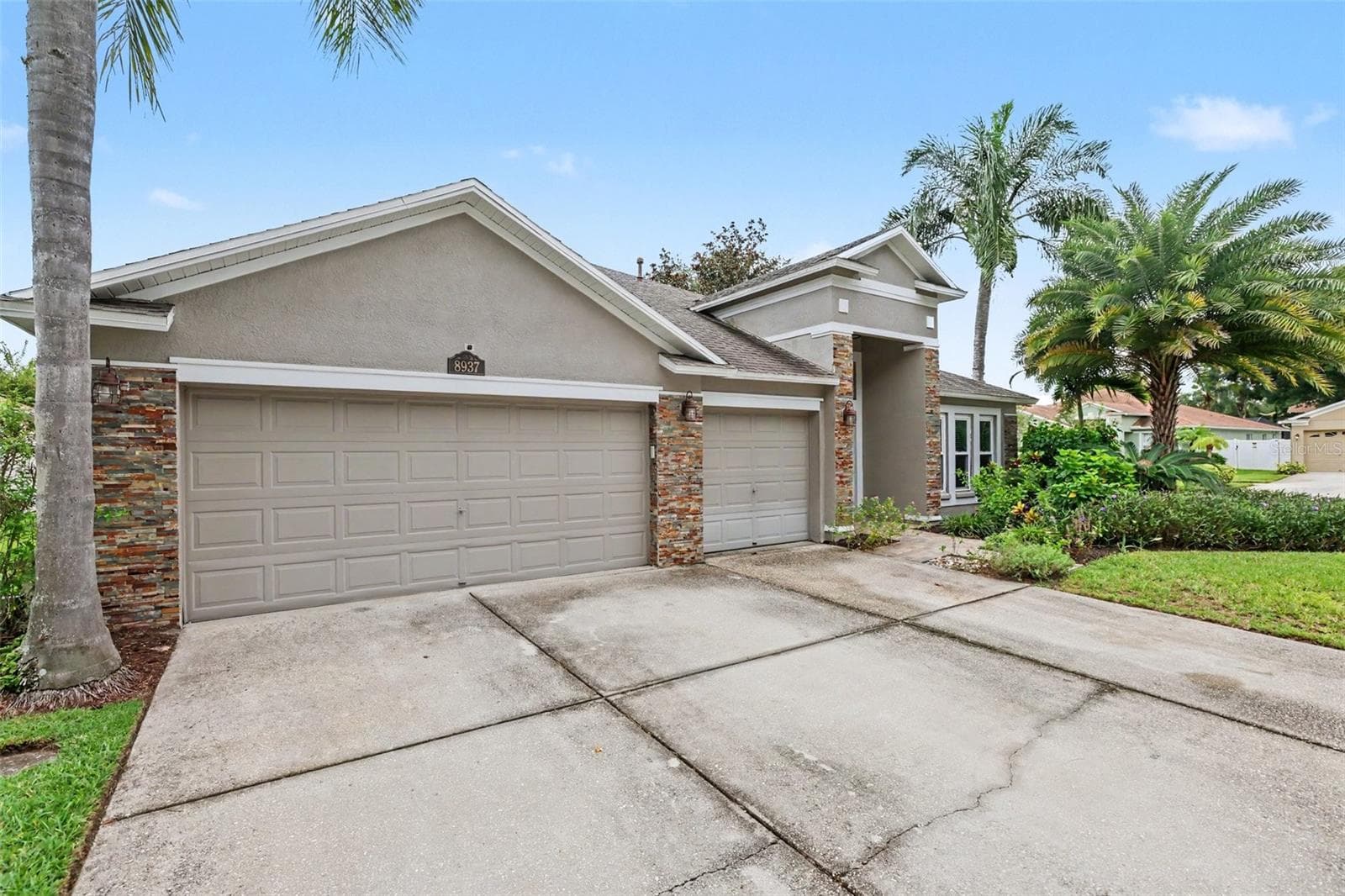 8937 Aberdeen Creek Cir photo 4