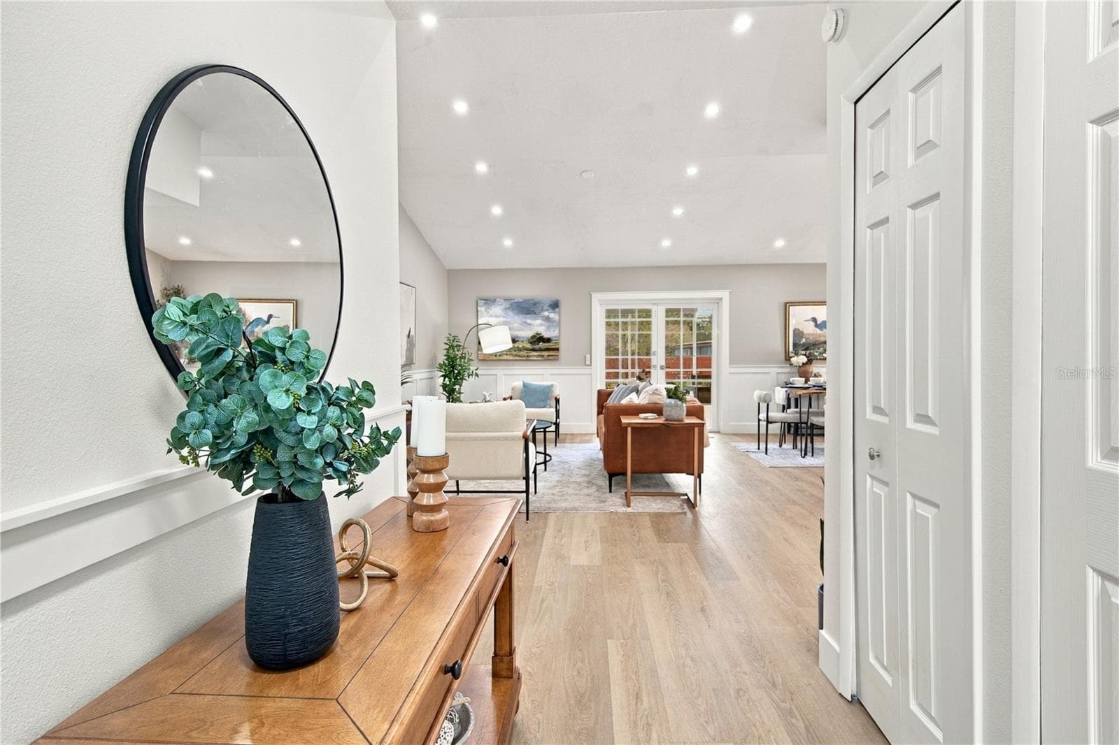 16115 Pebblebrook Dr photo 3