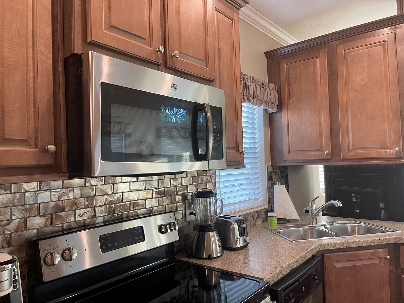 6942 Amanda Vista Cir