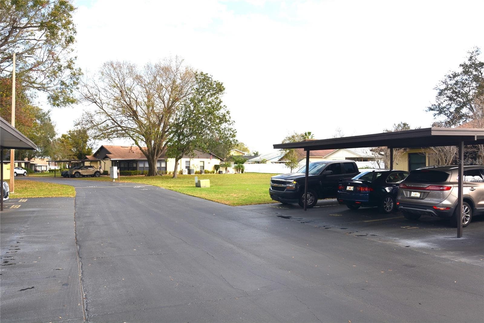17 Kendra CT