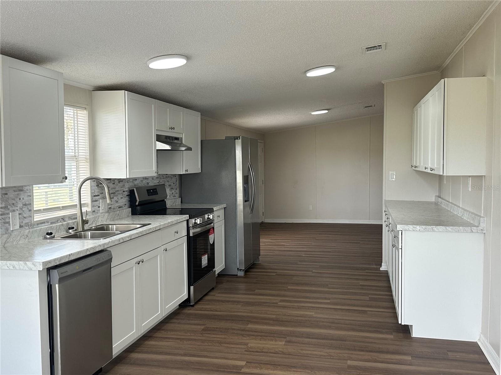 4128 W Bella Vista St
