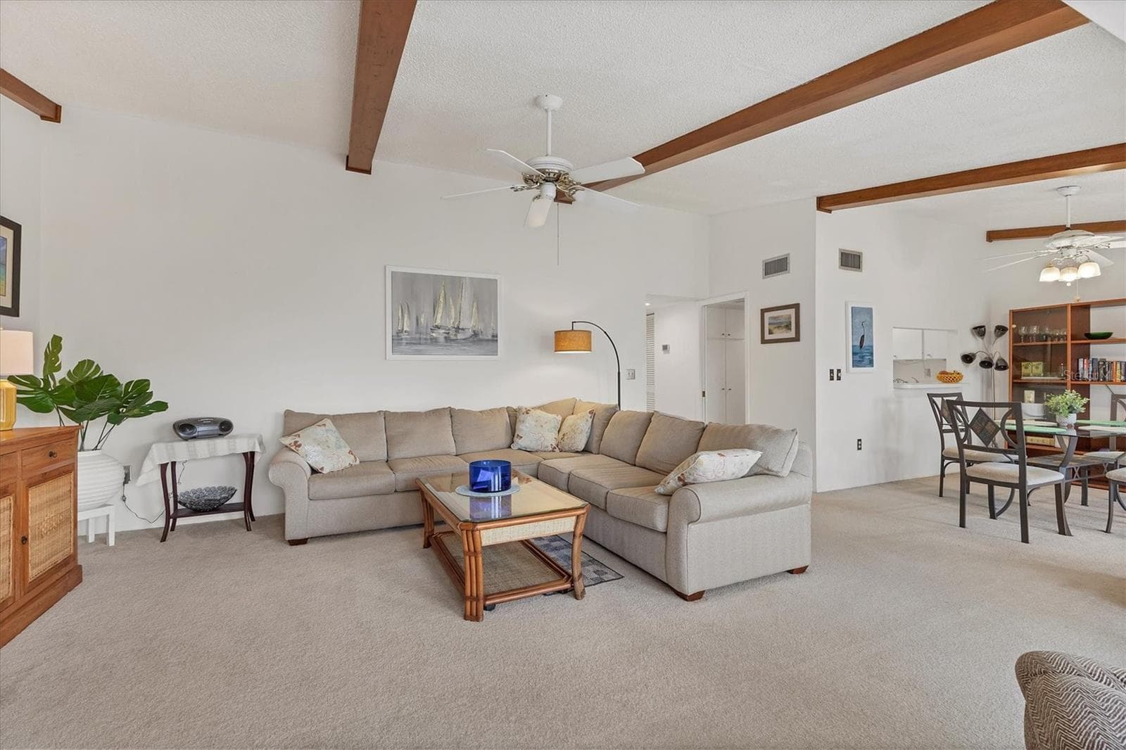 2446 Clubhouse Cir #202