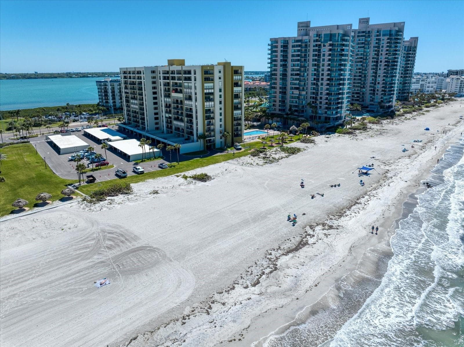 1480 Gulf Blvd #401