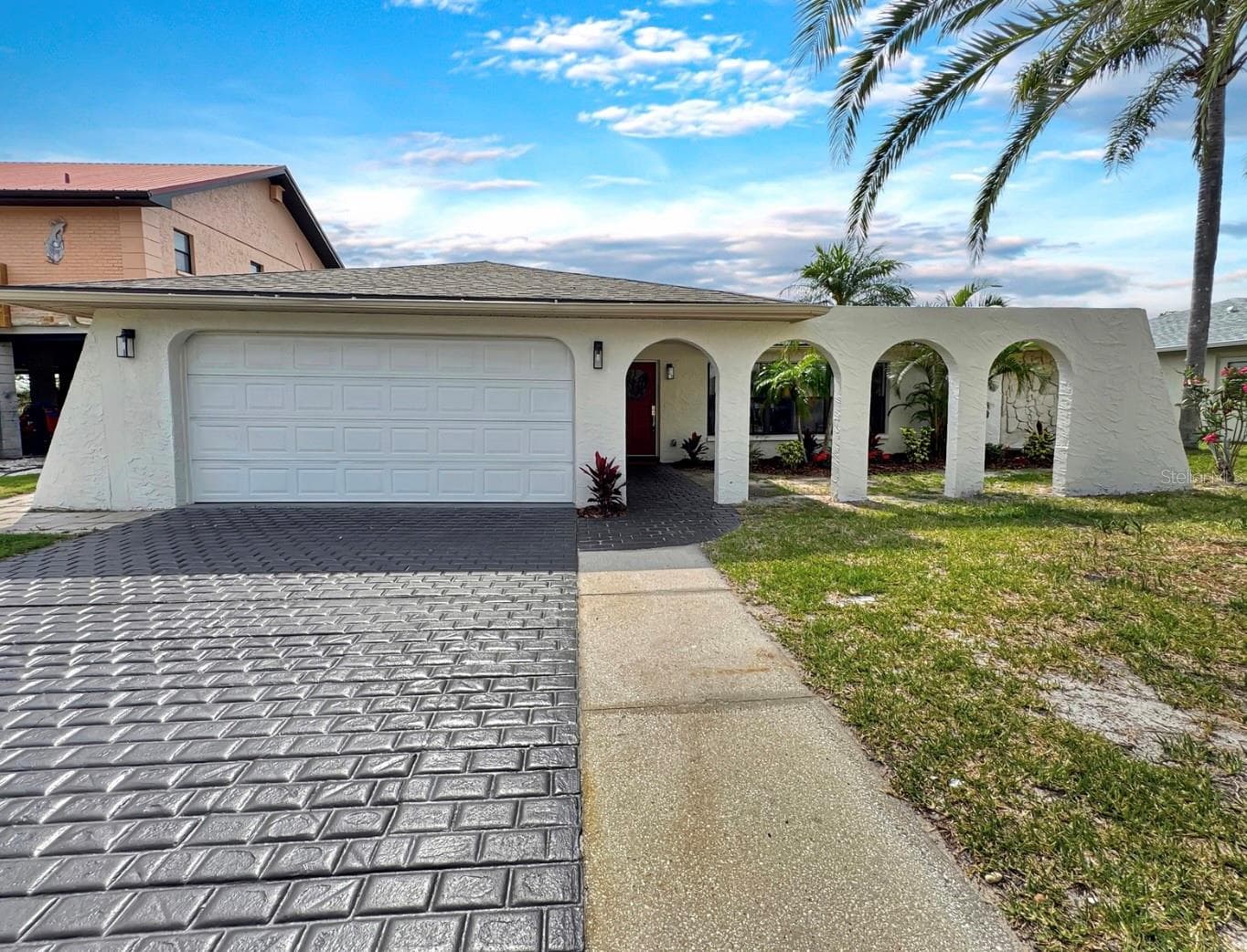 9907 Island Harbor Dr