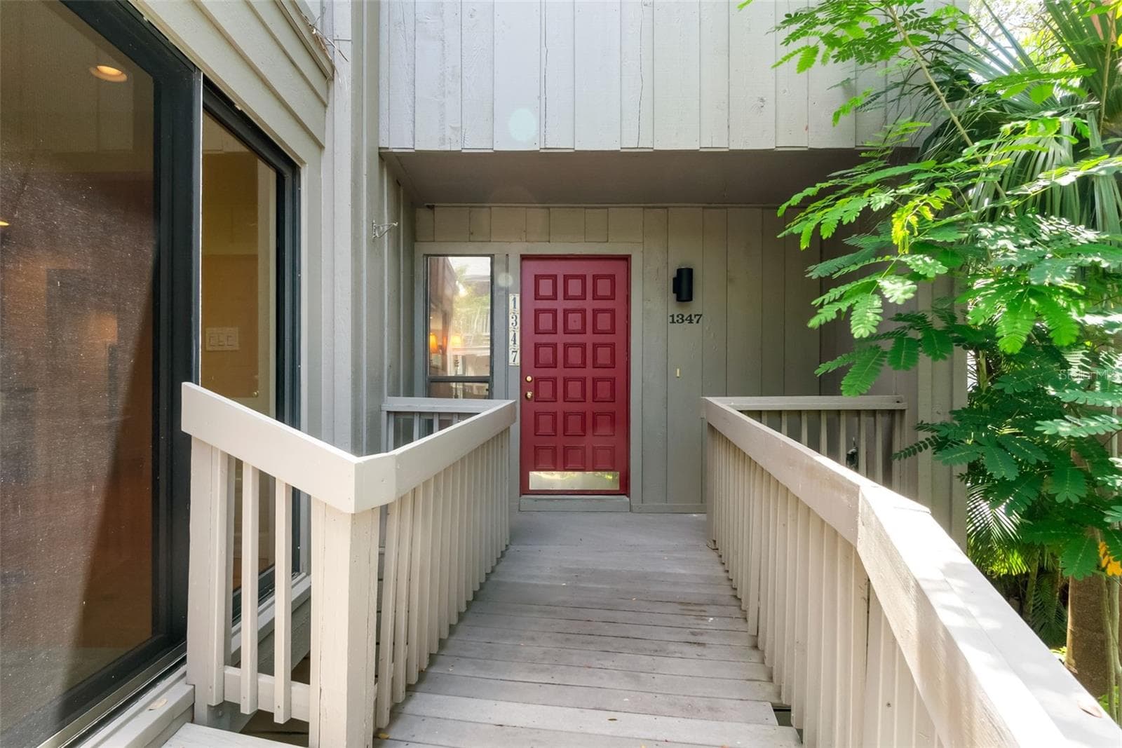 1347 Landings Dr #6