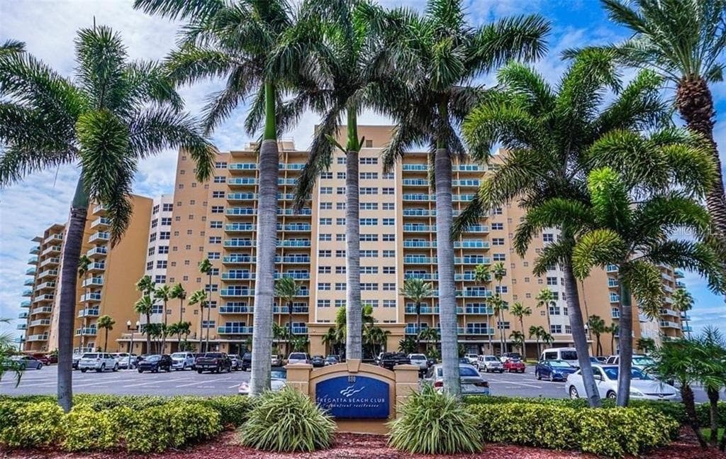 880 Mandalay Ave #S904