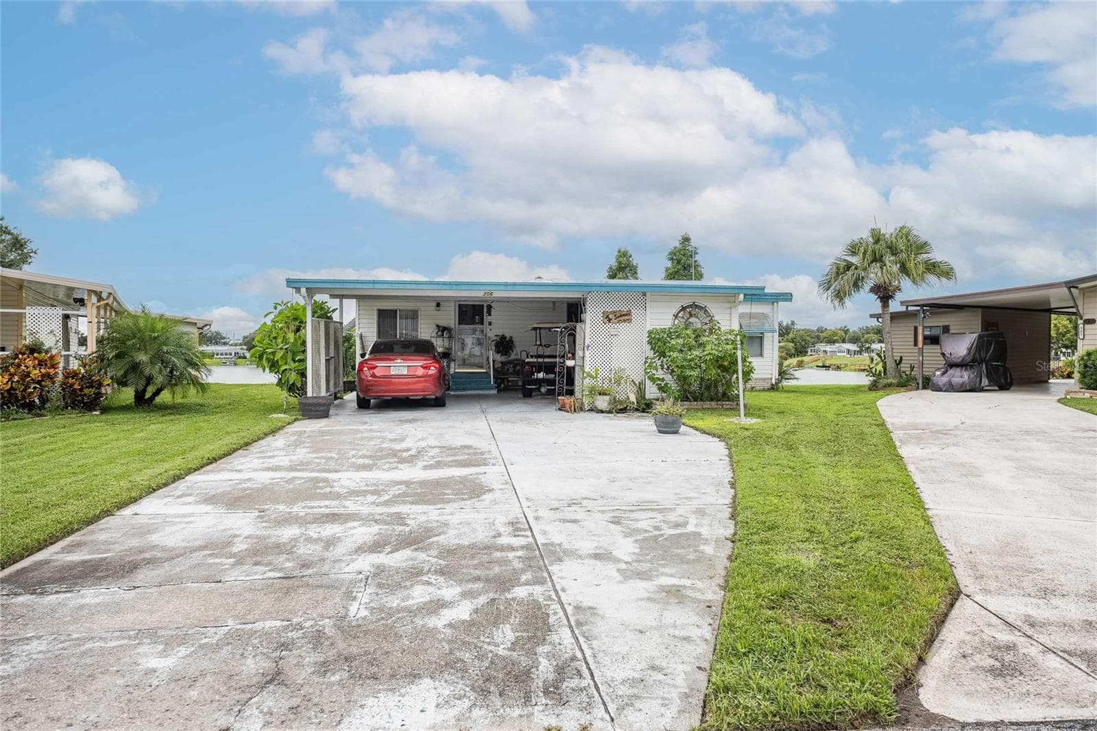 2055 S Floral Ave #306