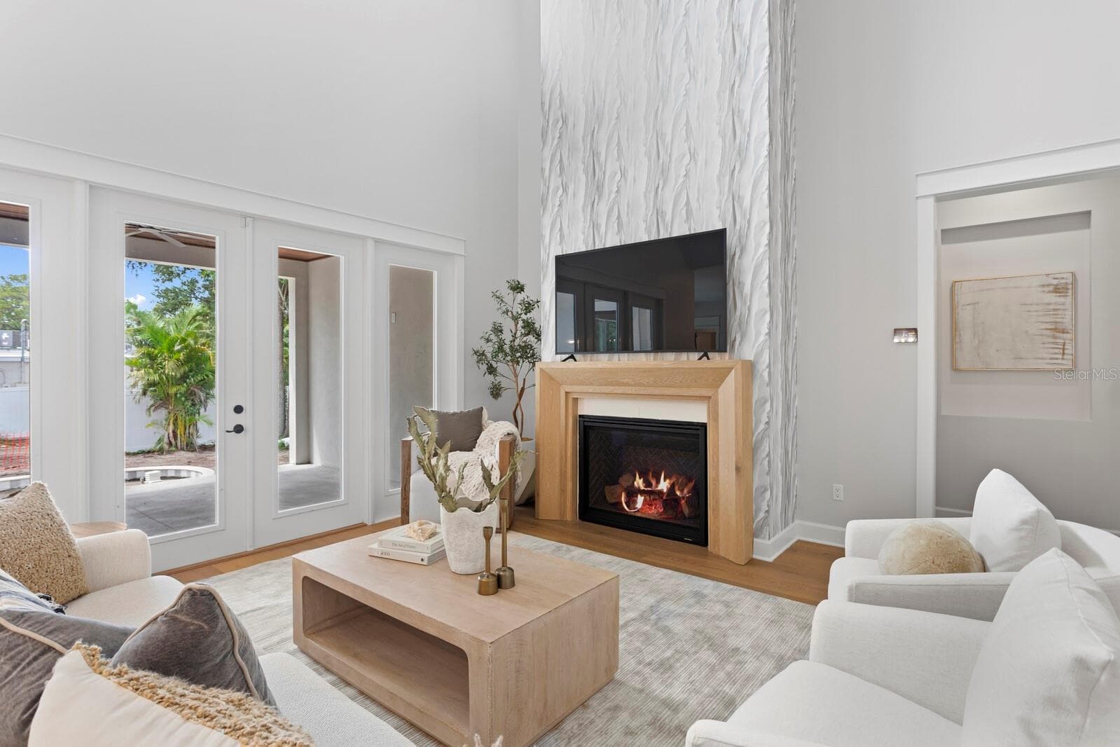 4208 W Vasconia St