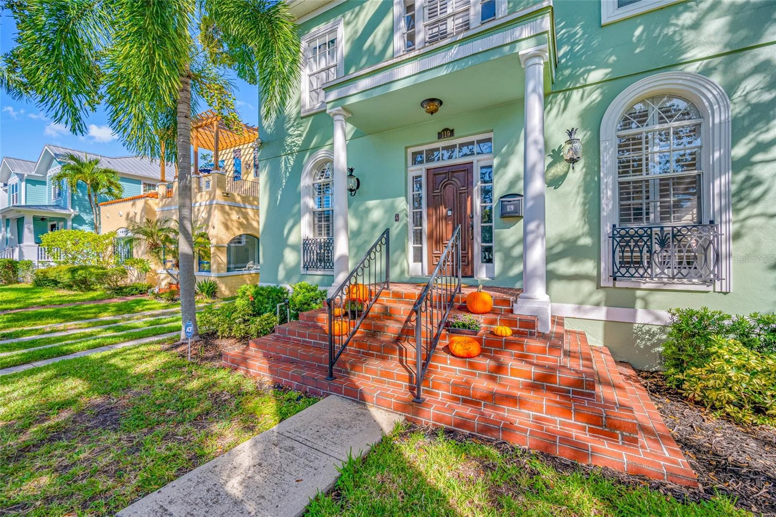 119 Adalia Ave