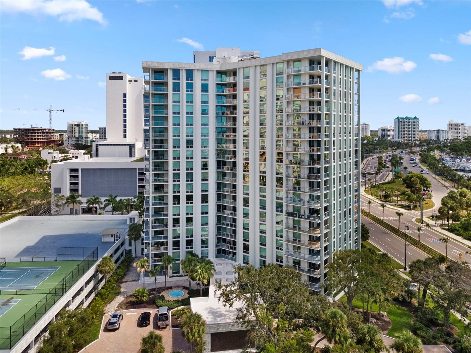 1111 N Gulfstream Ave #6B