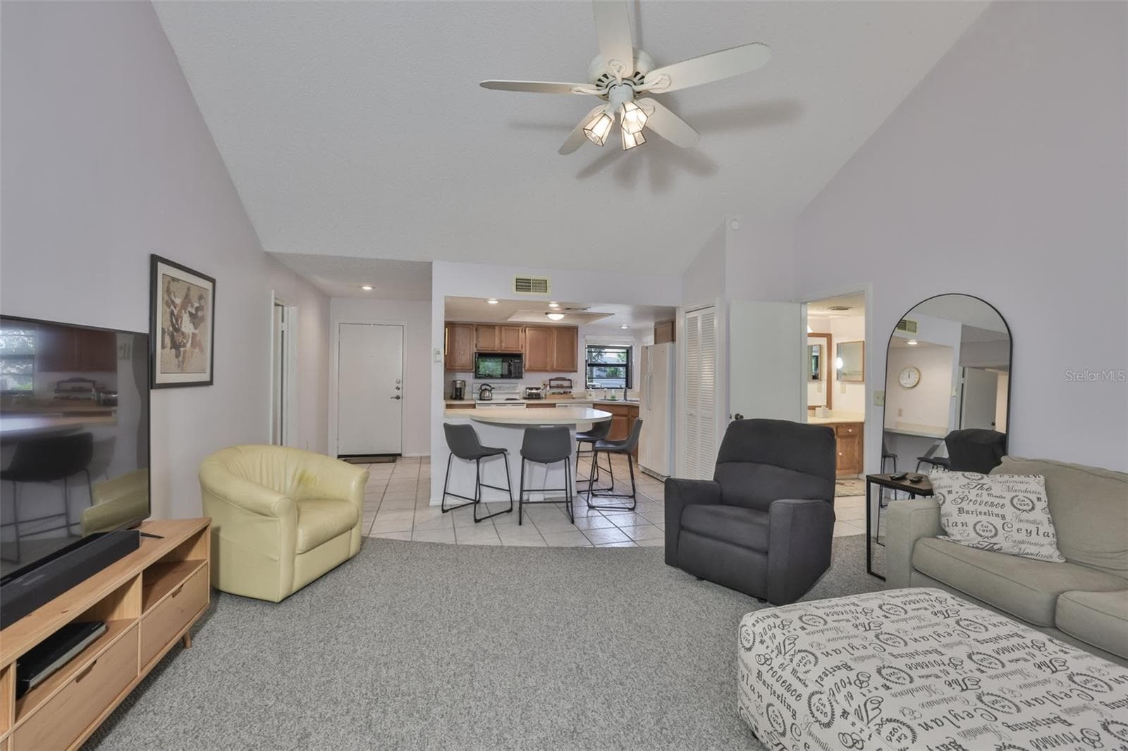 1305 Spry CT