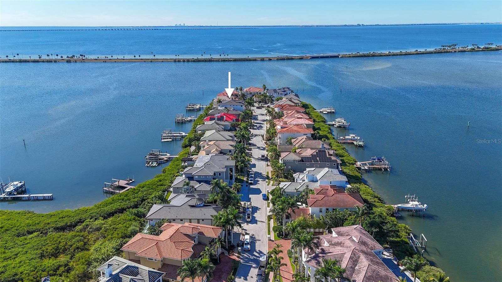4107 Causeway Vista Dr