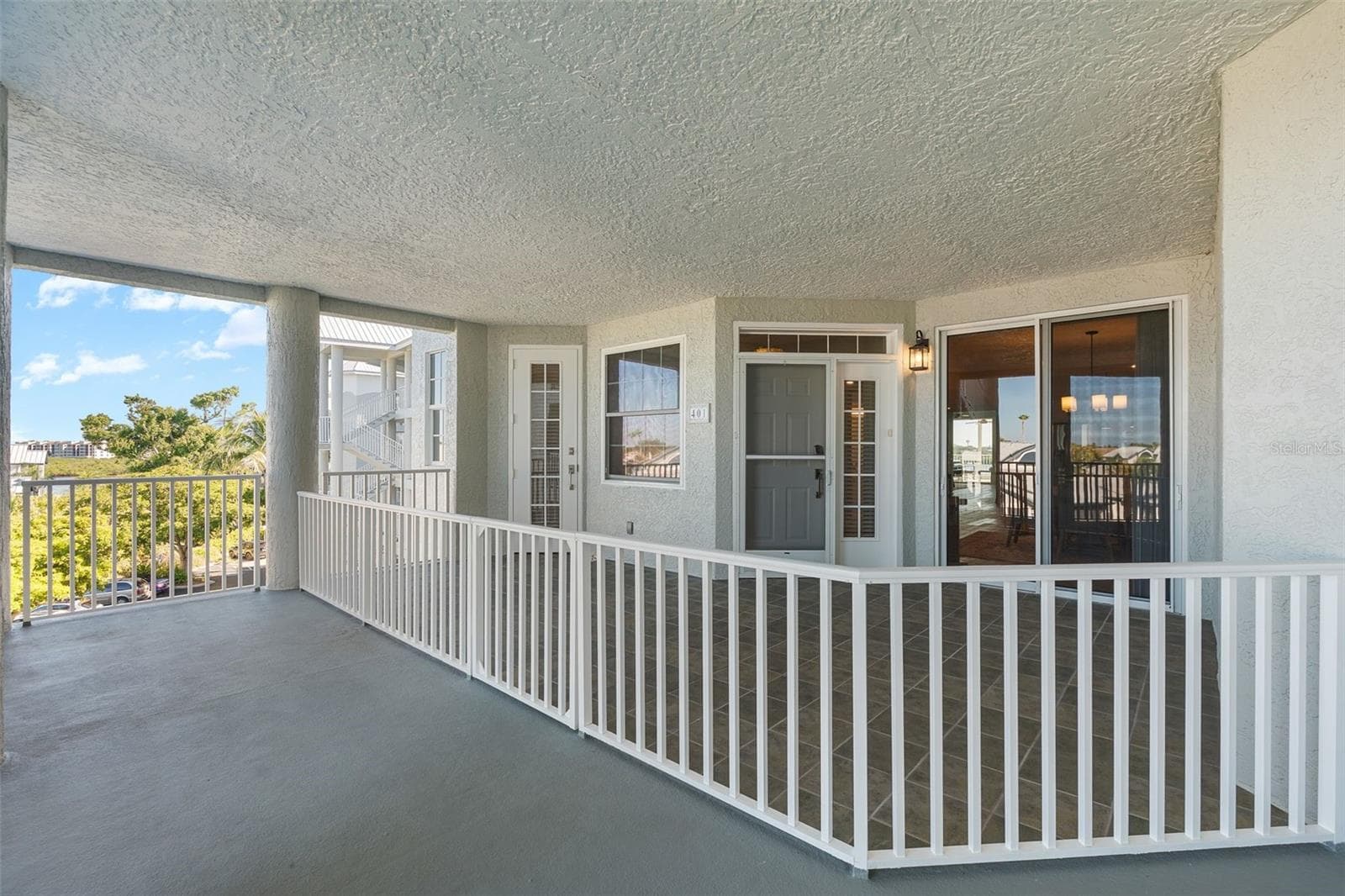 1240 Dolphin Bay Way #401