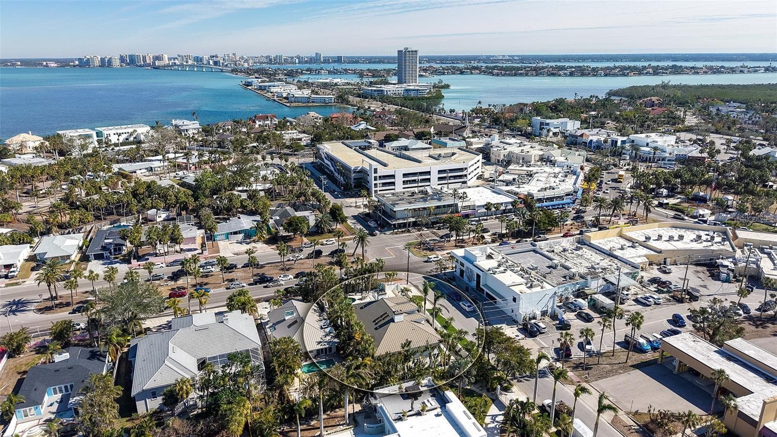 345 Madison Dr
