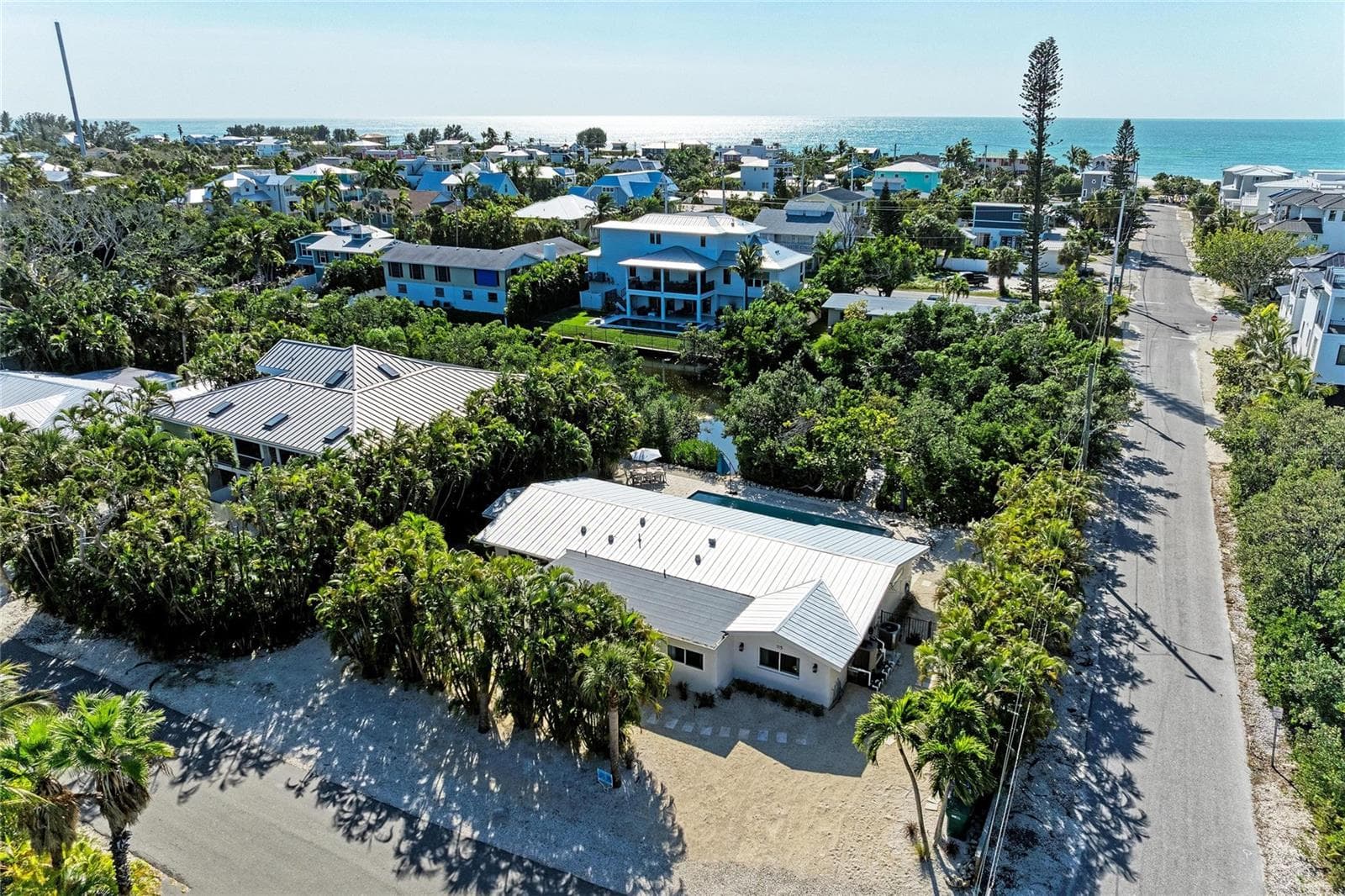115 Los Cedros Dr