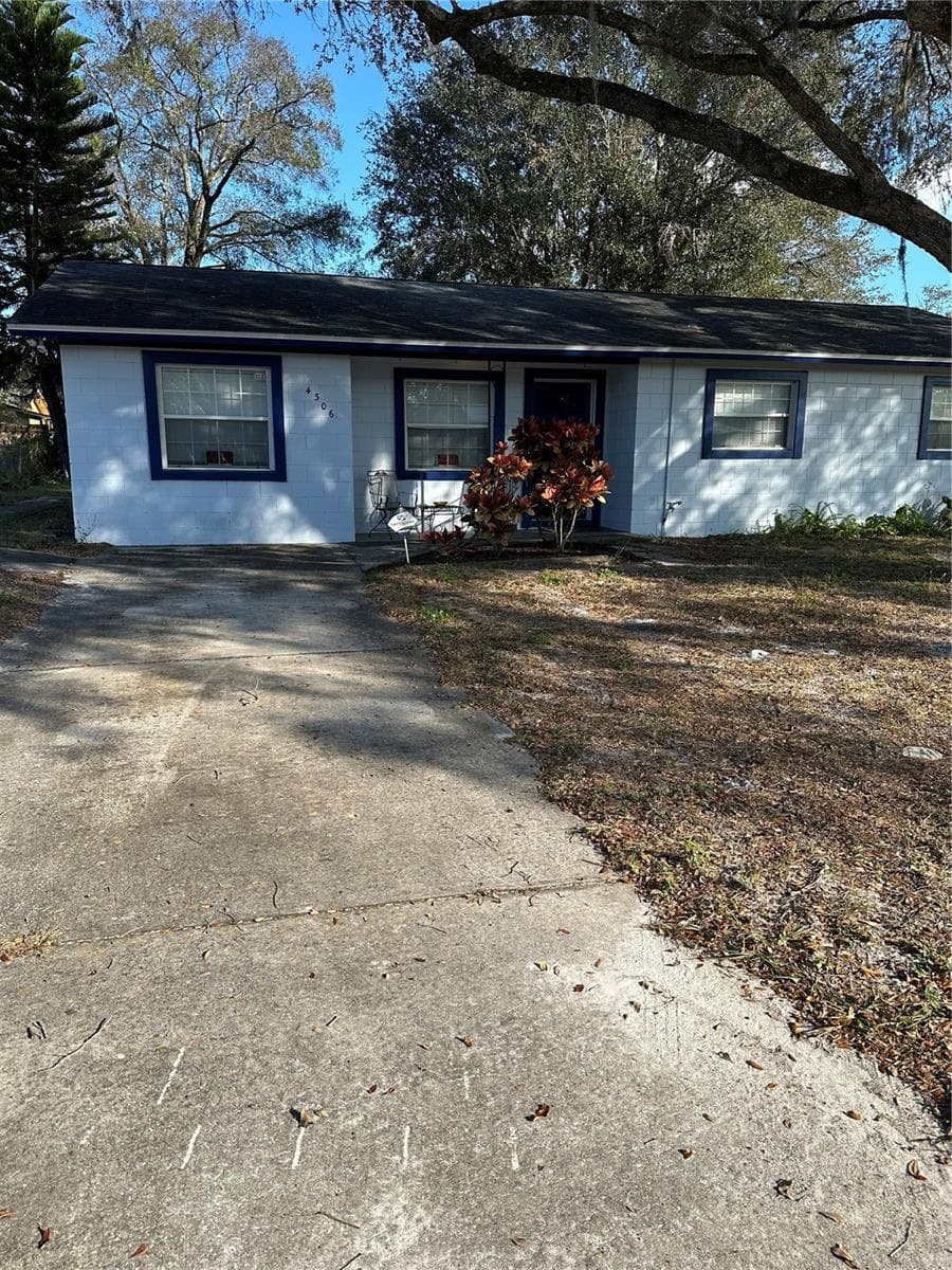 4306 Carolyn Way