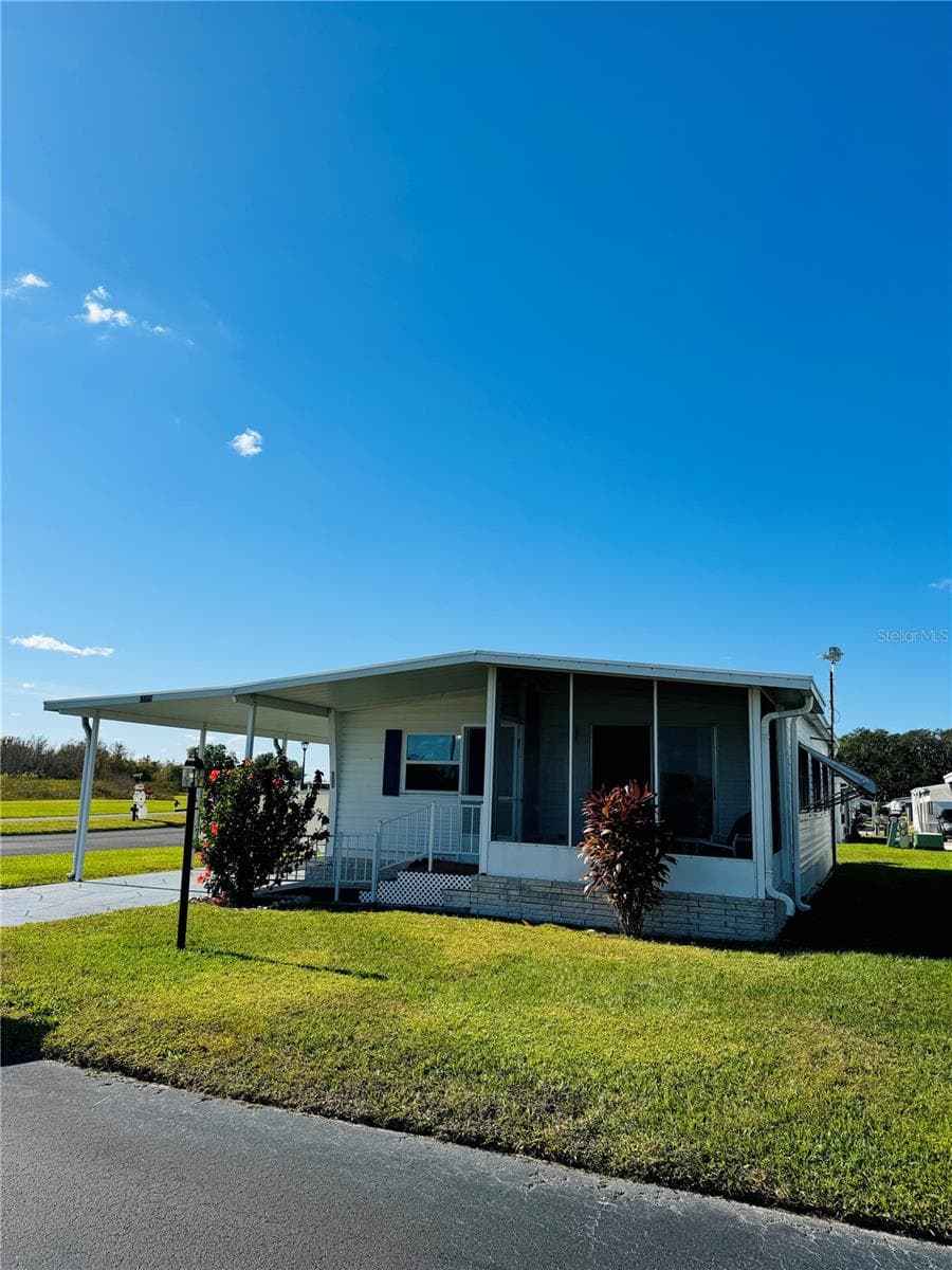 320 Aloha Dr