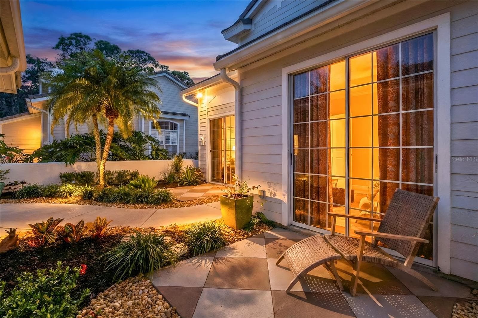 7608 Whitebridge Gln