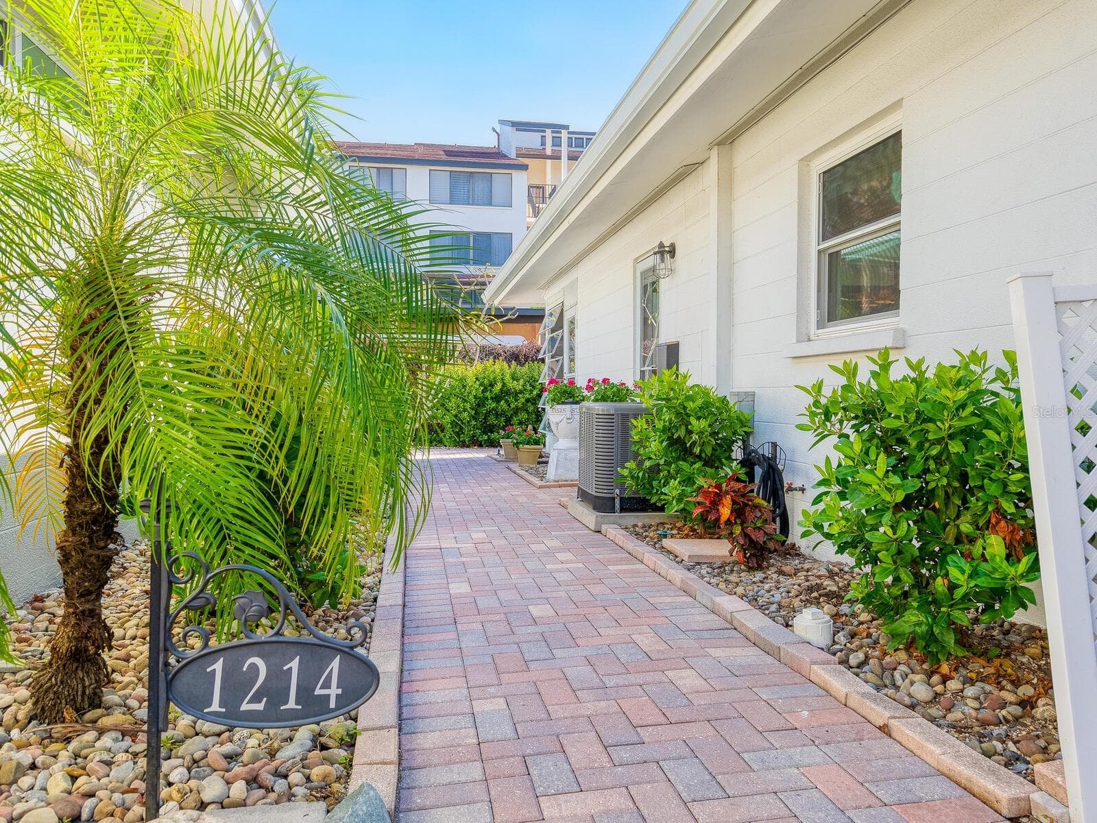 1214 Moonmist Cir #S-01S