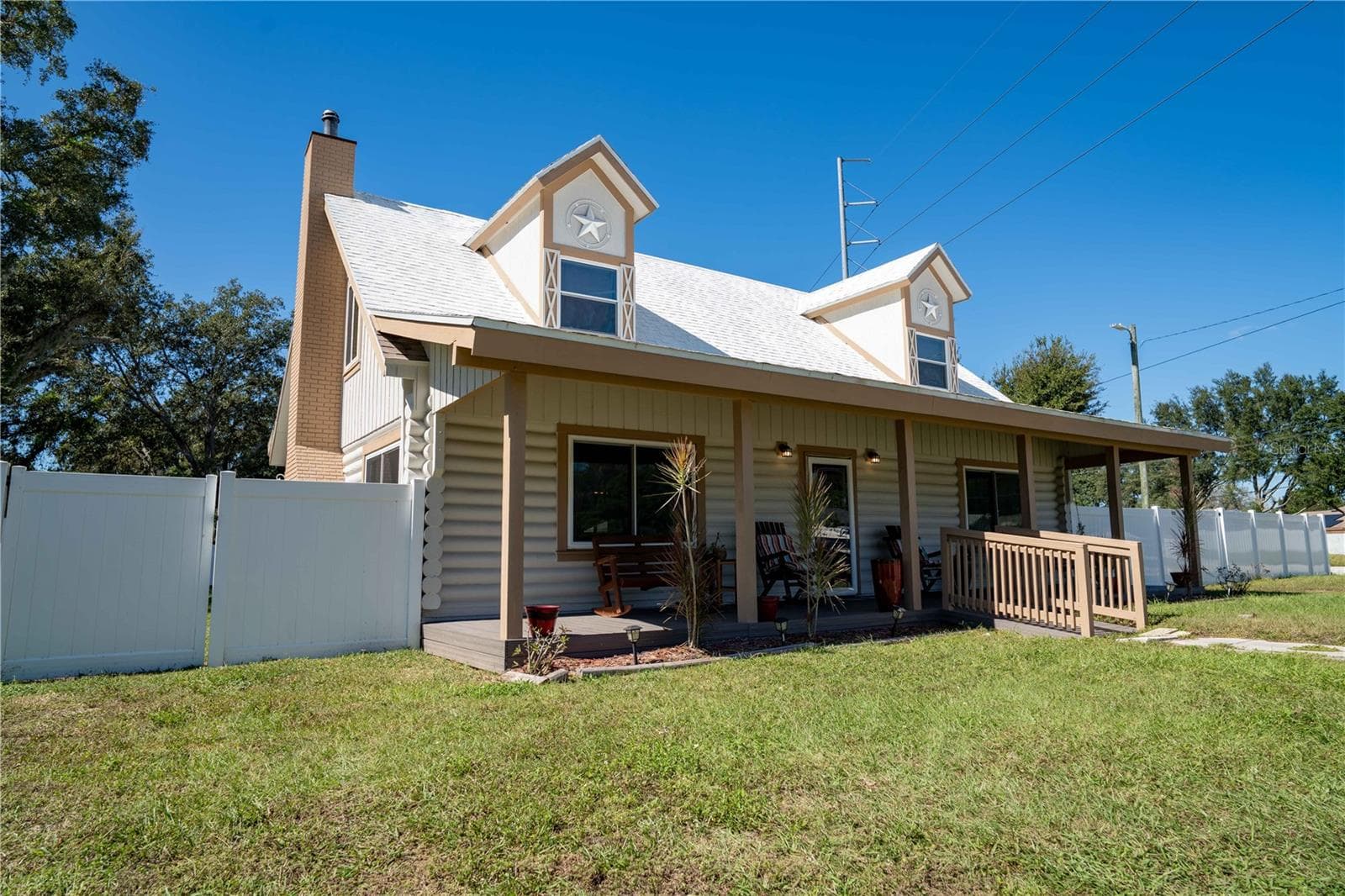 4599 Reynosa Dr SW