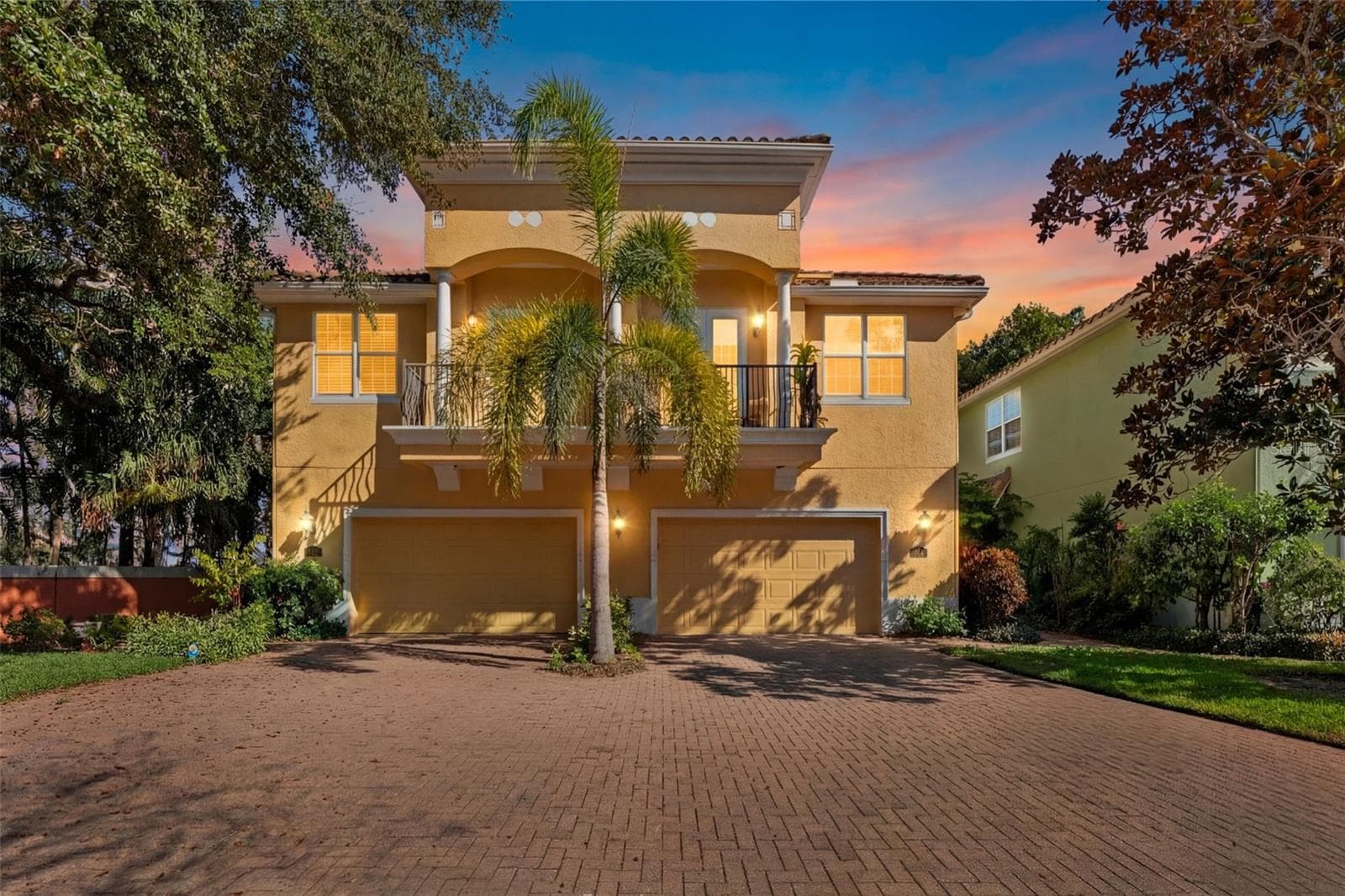 144 Banyan Bay Dr