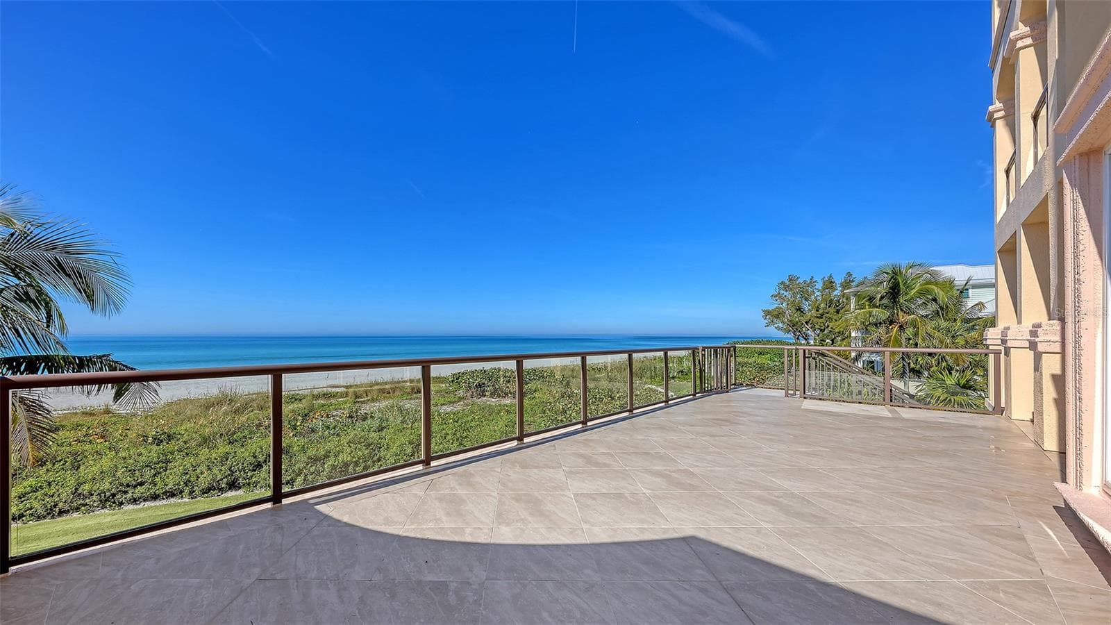 4995 Gulf Of Mexico Dr #500