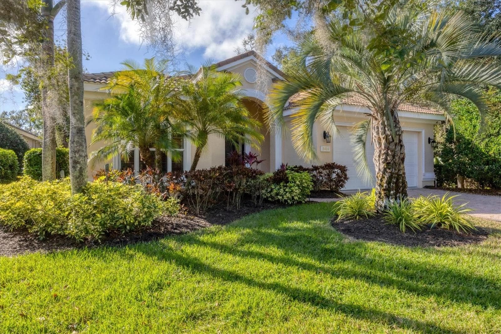 8404 Abingdon CT