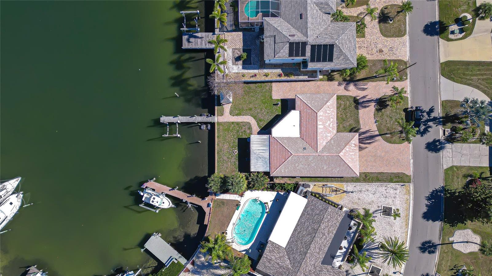 6416 Lake Sunrise Dr