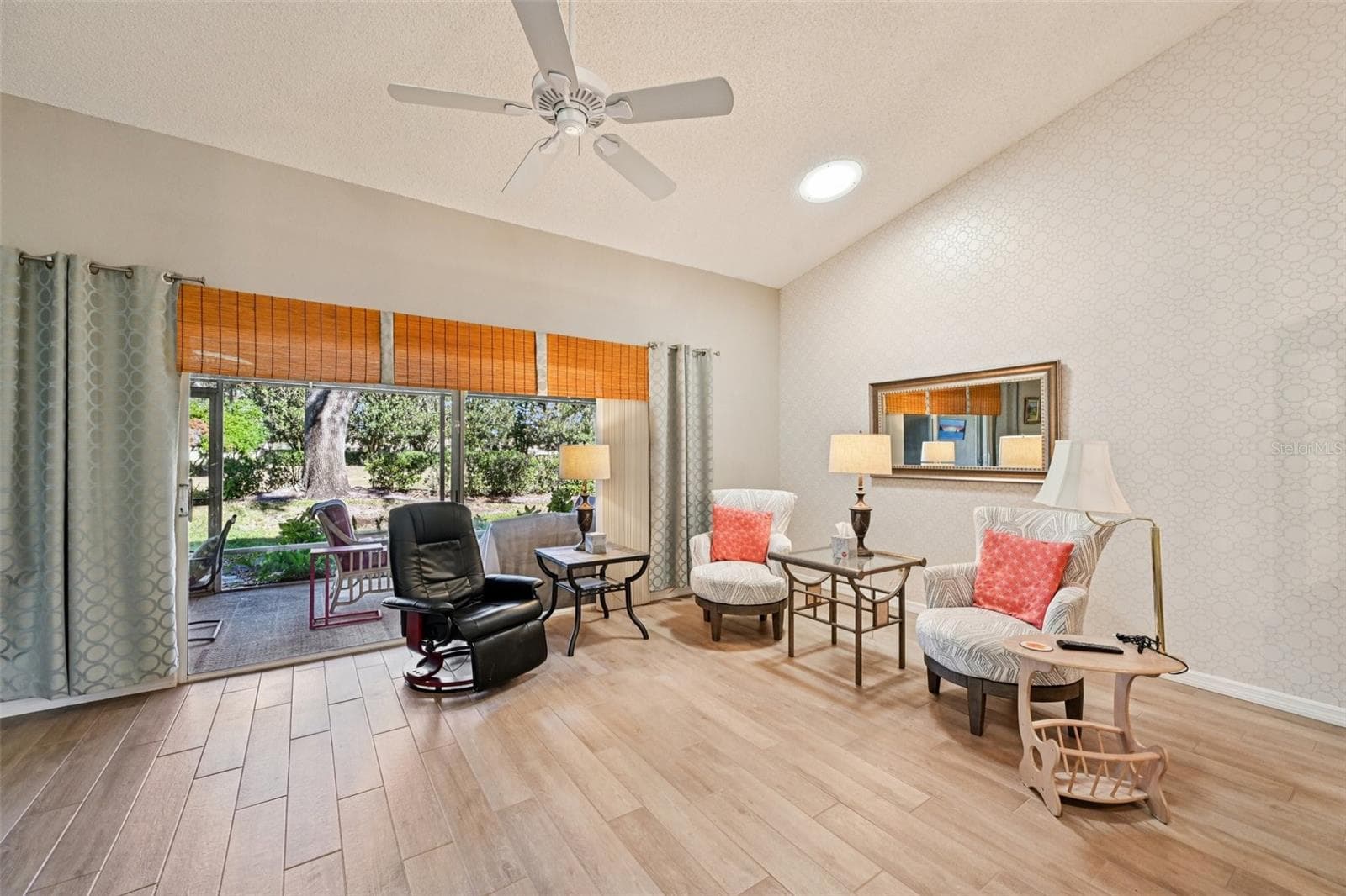 2215 Olive Branch Dr