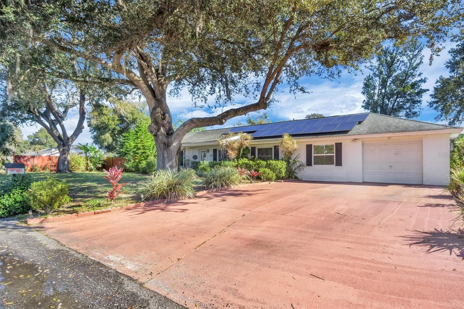 105 Owen Cir S