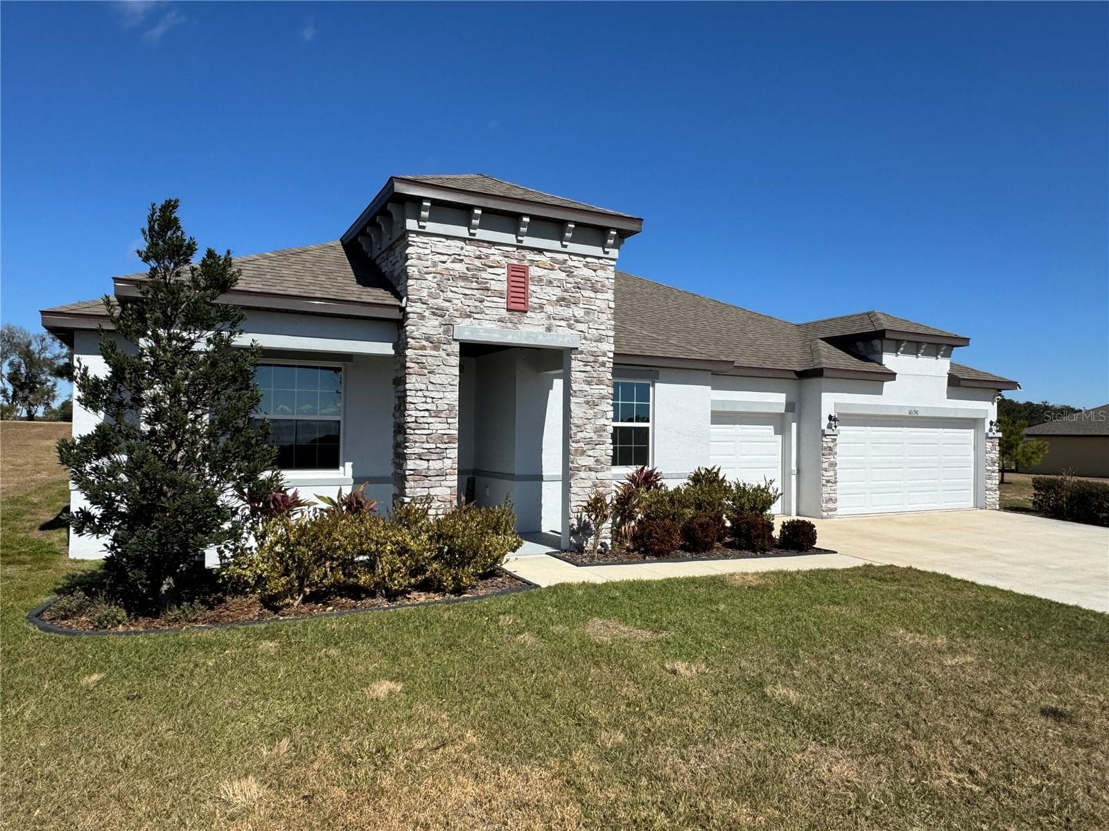 10190 Dolphin Gull Cir