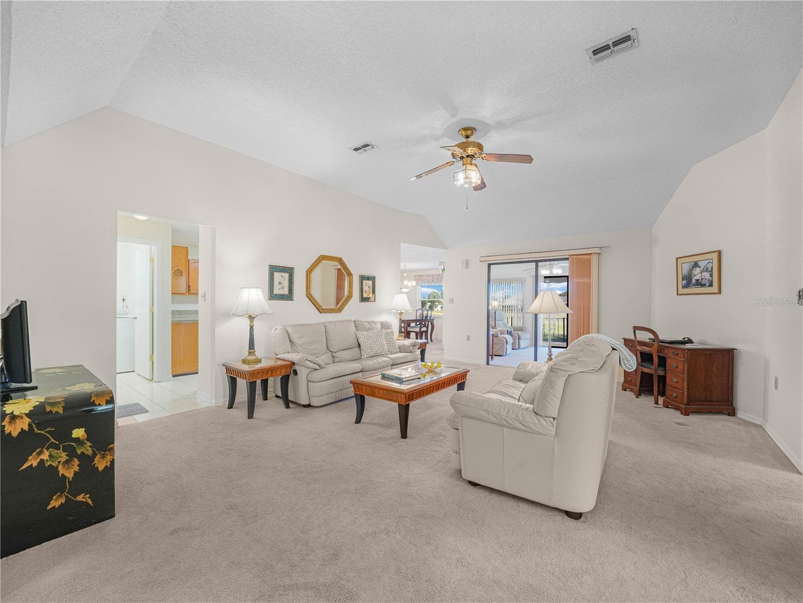 6087 Seagull Ln