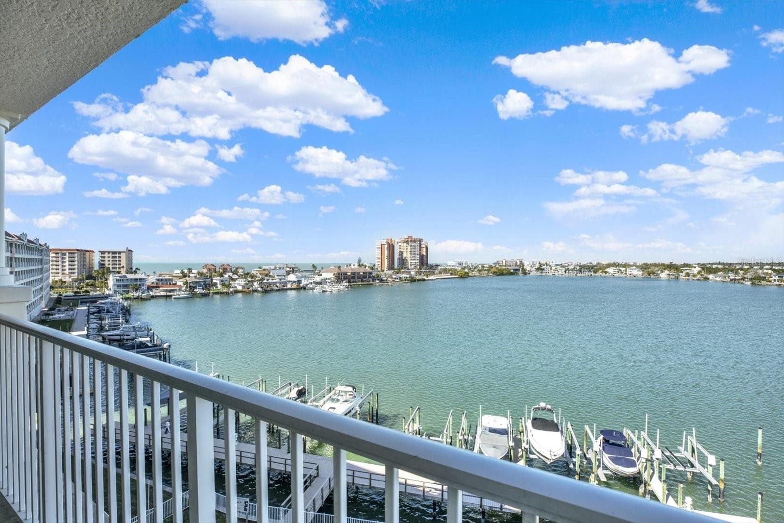 17745 Gulf Blvd #604