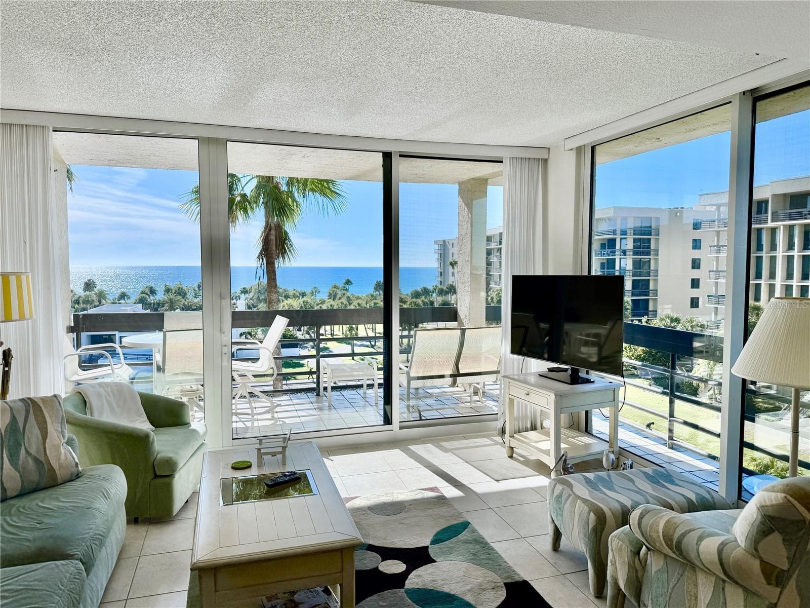 1105 Gulf Of Mexico Dr #401