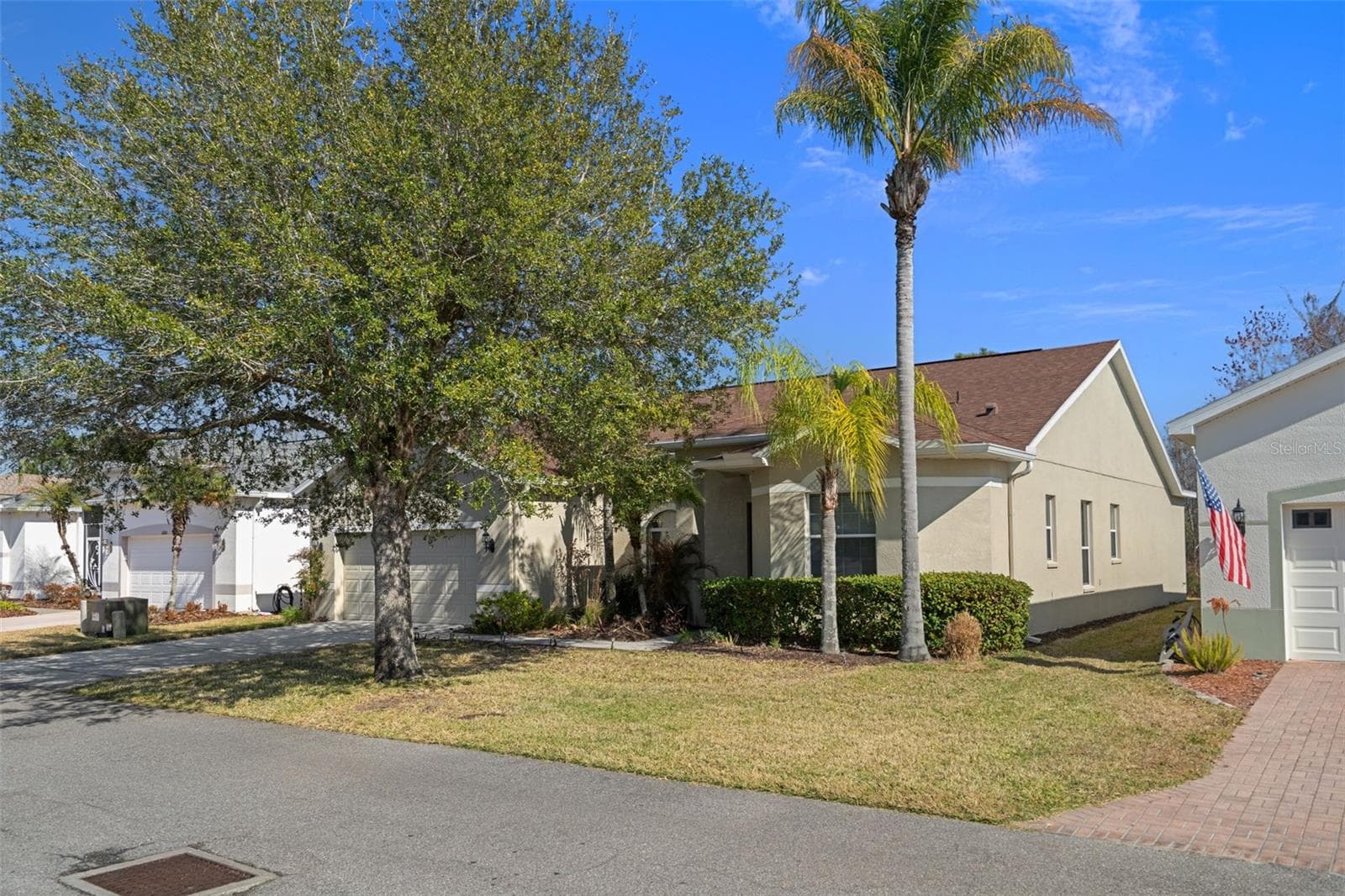 10048 Cleghorn Dr