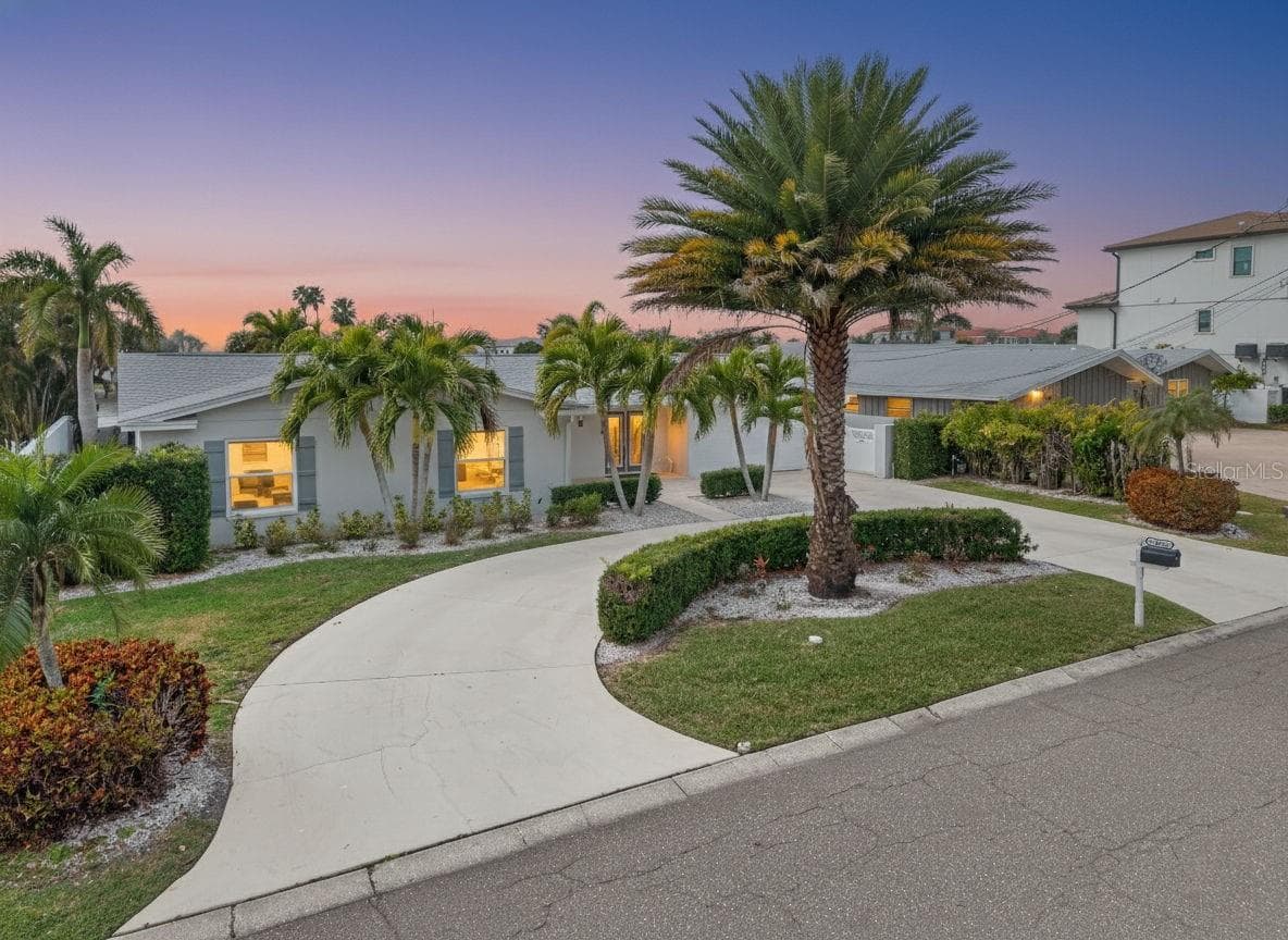 136 Windward Is