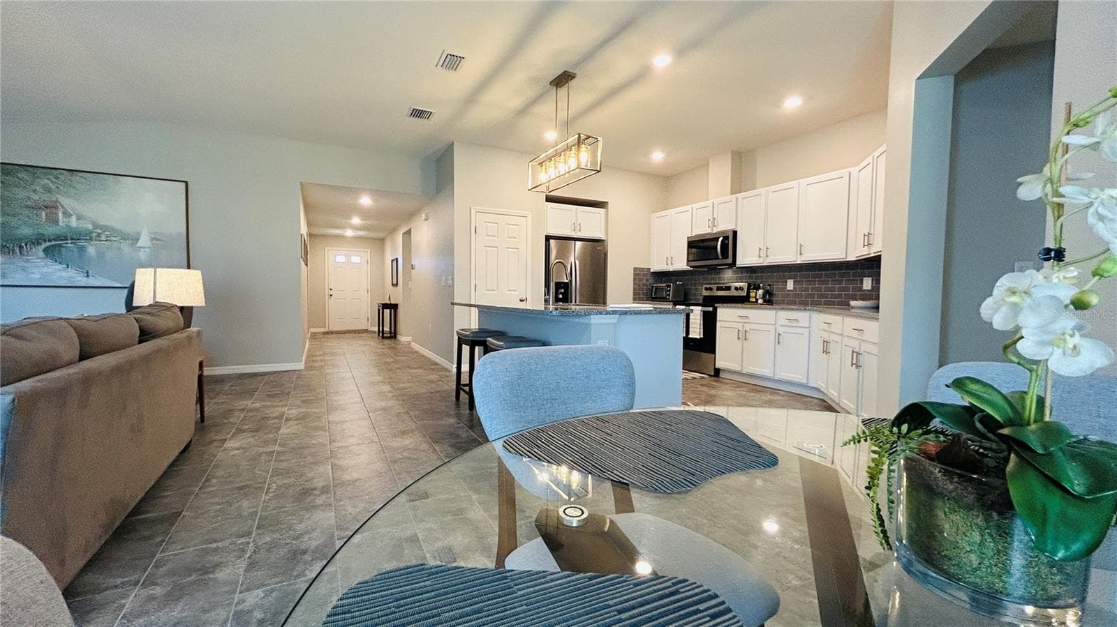 9475 Oakleaf Hammock Pl