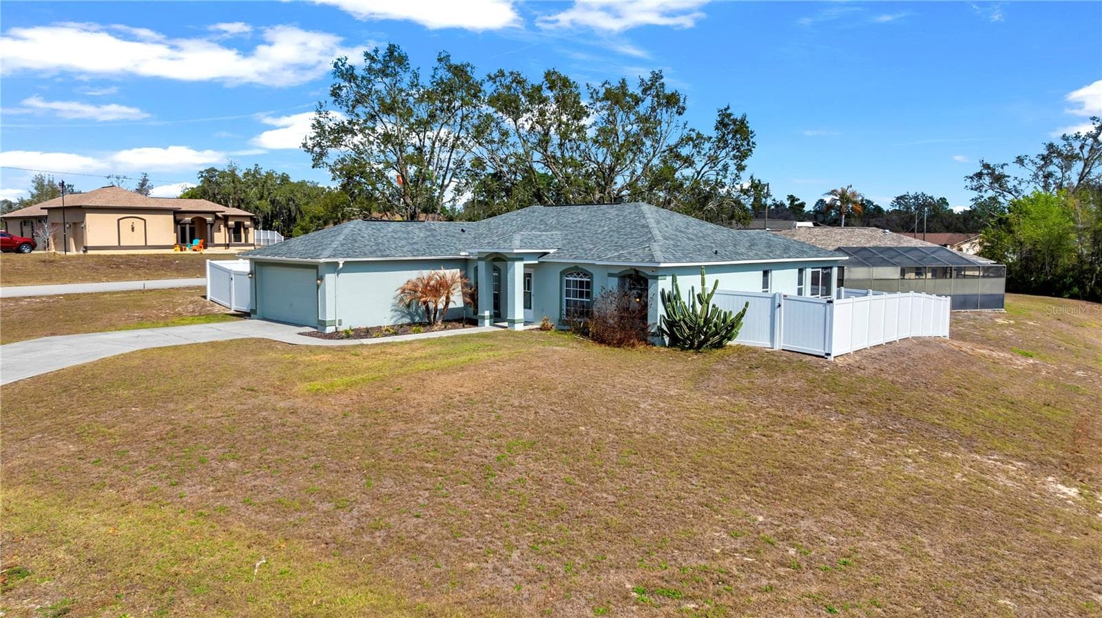 2278 Pinta Ave