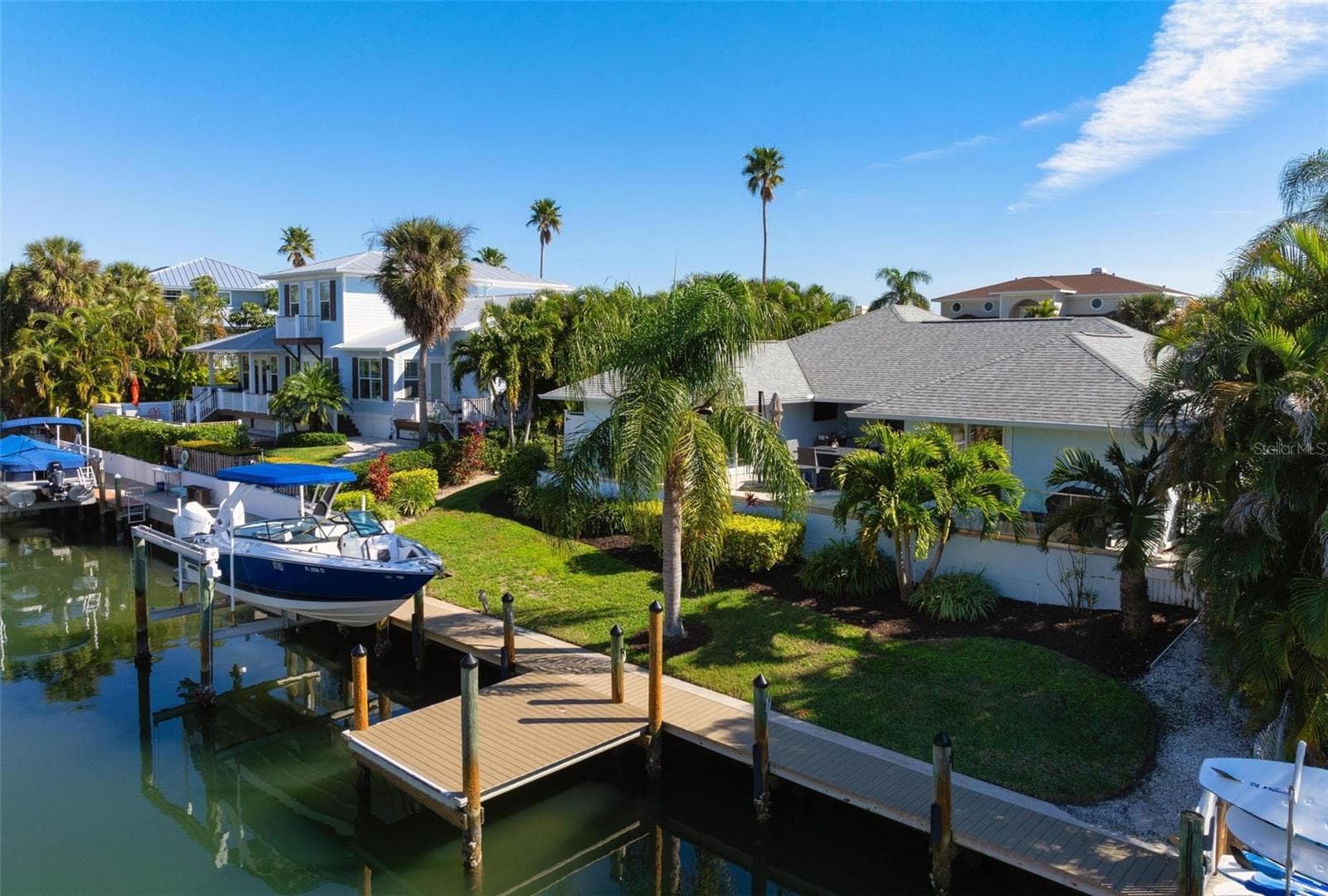 607 North Point Dr