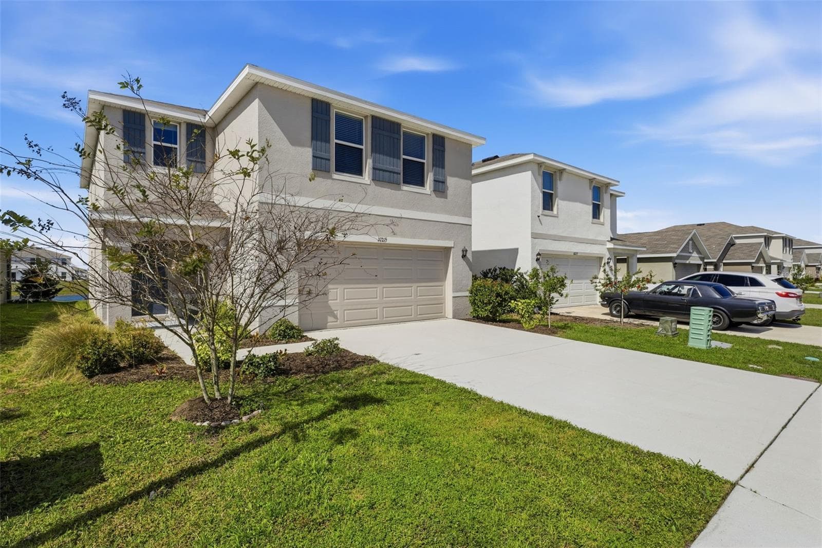 10215 Charlotte Dr