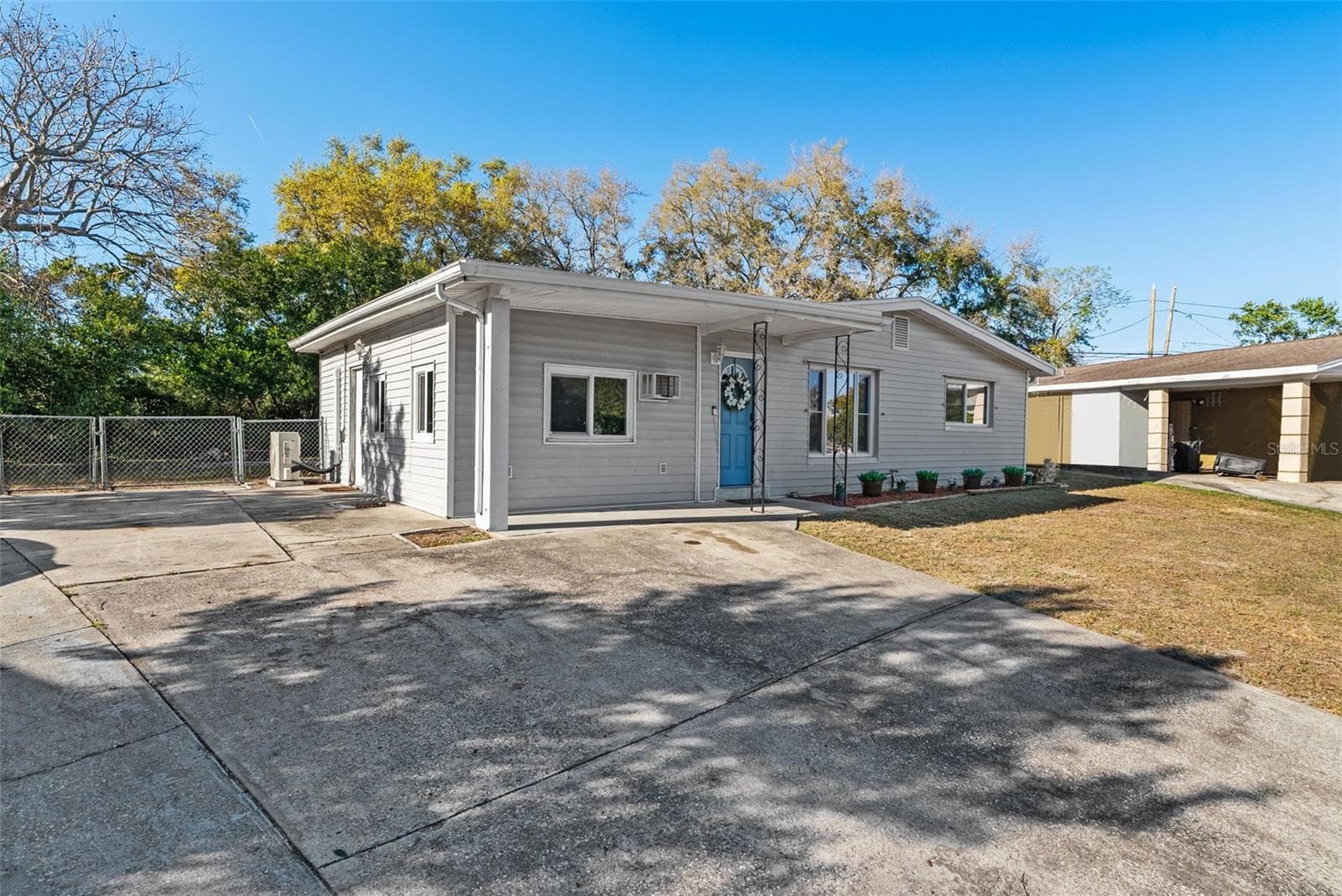 4817 Drift Tide Dr