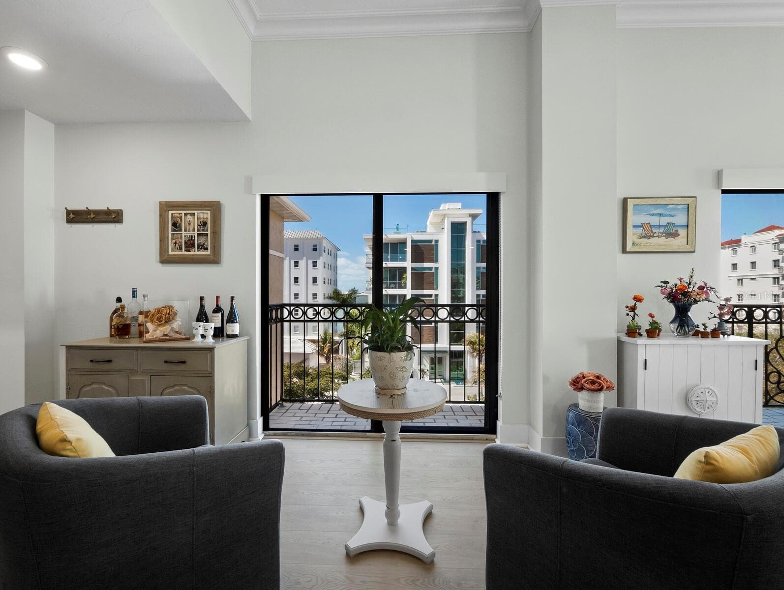 205 Golden Gate Pt #401