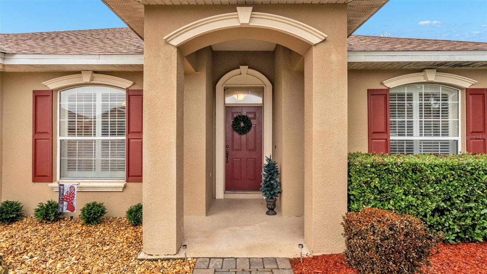 781 Country Walk CV