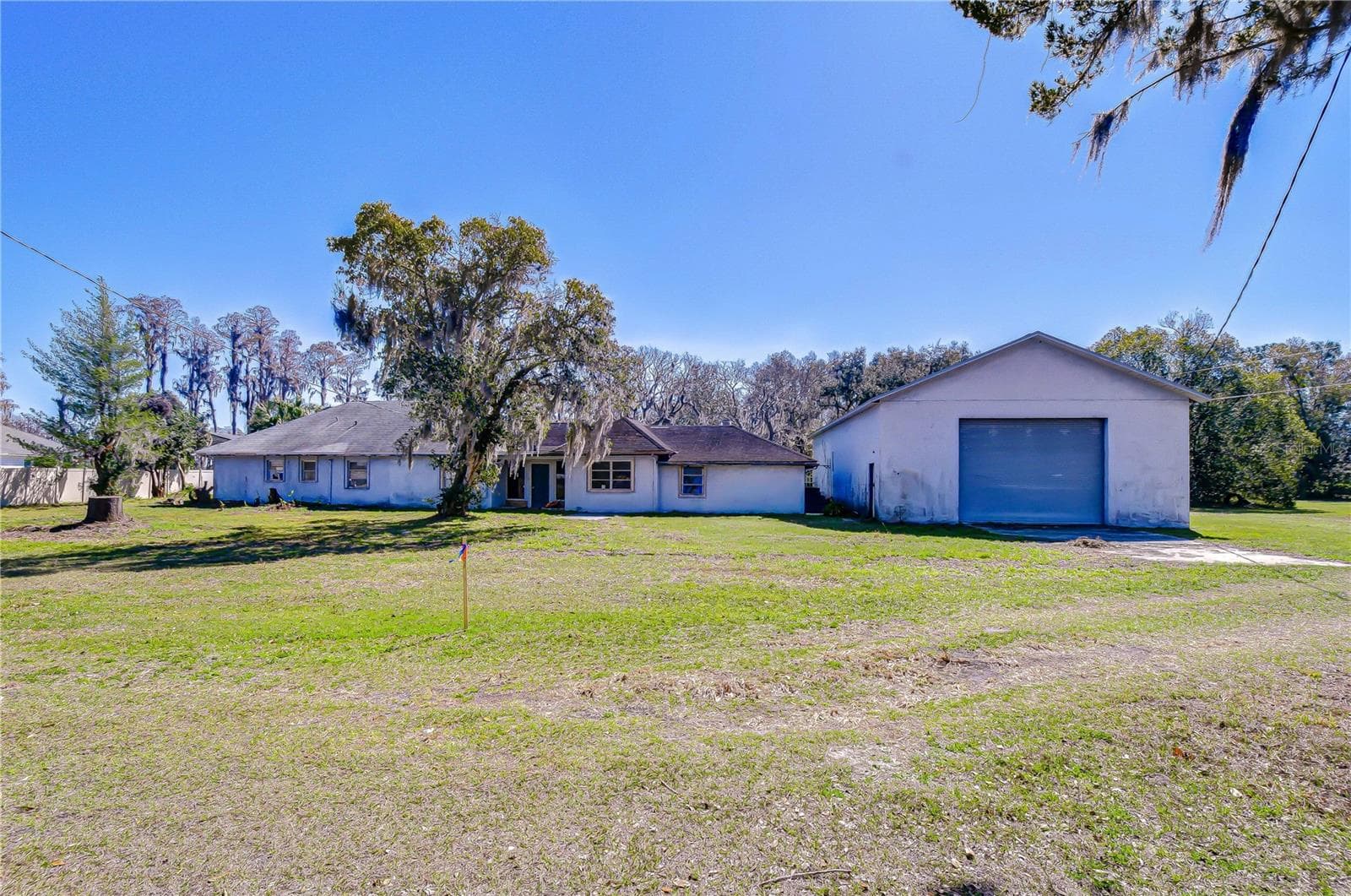6608 Wisteria Loop