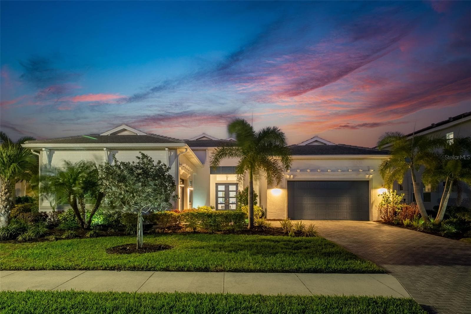 8276 Redonda Loop