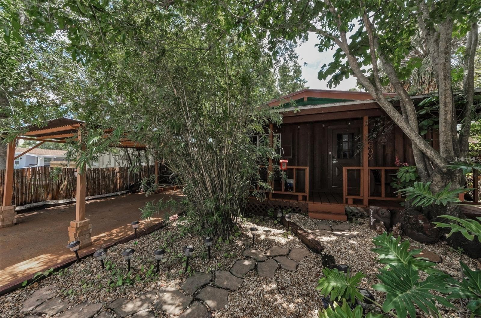 2602 Cyprus Dr