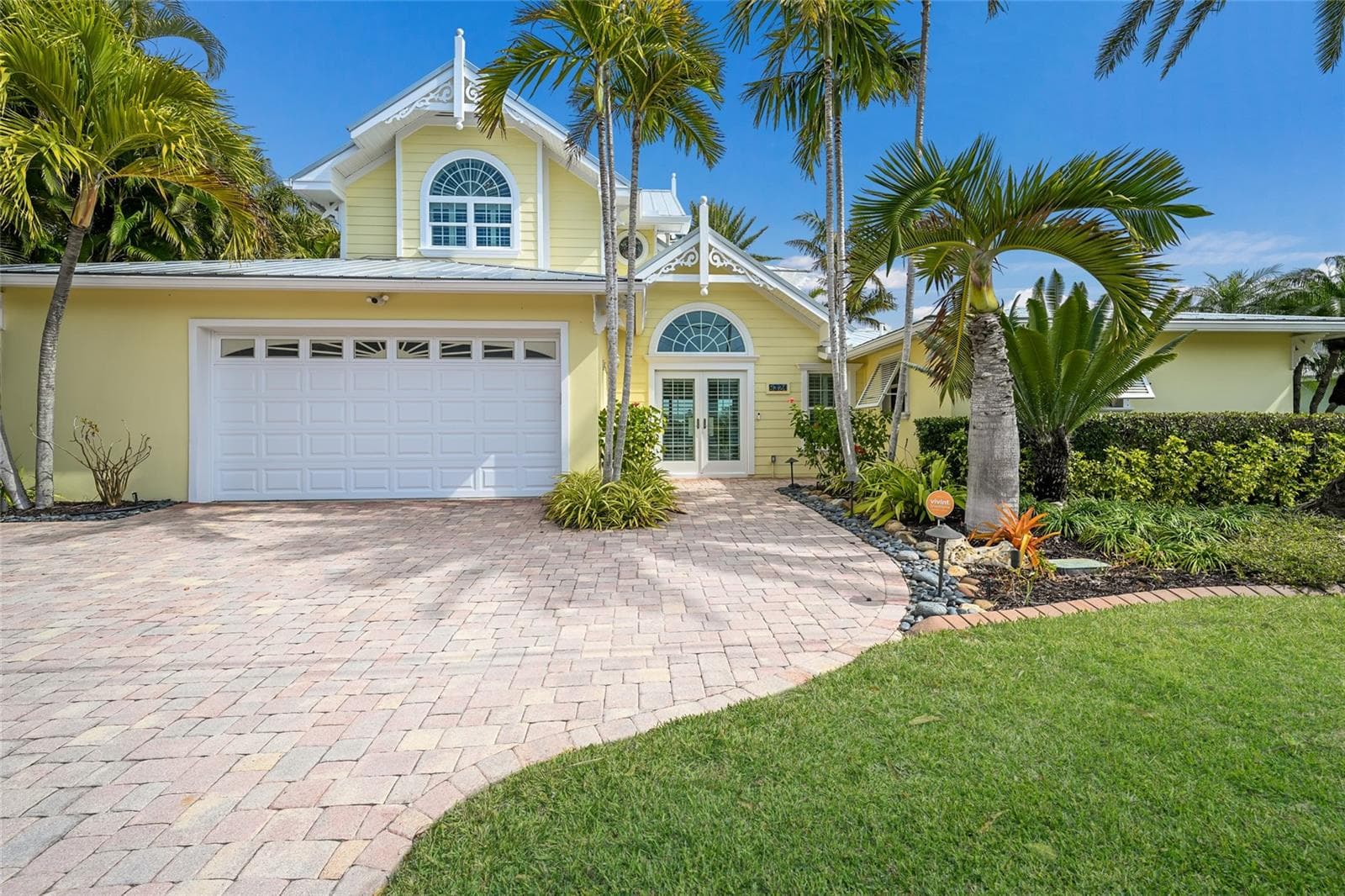 8321 Marina Dr