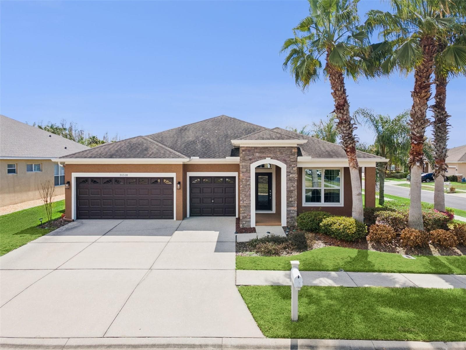 31518 Bearded Oak Dr