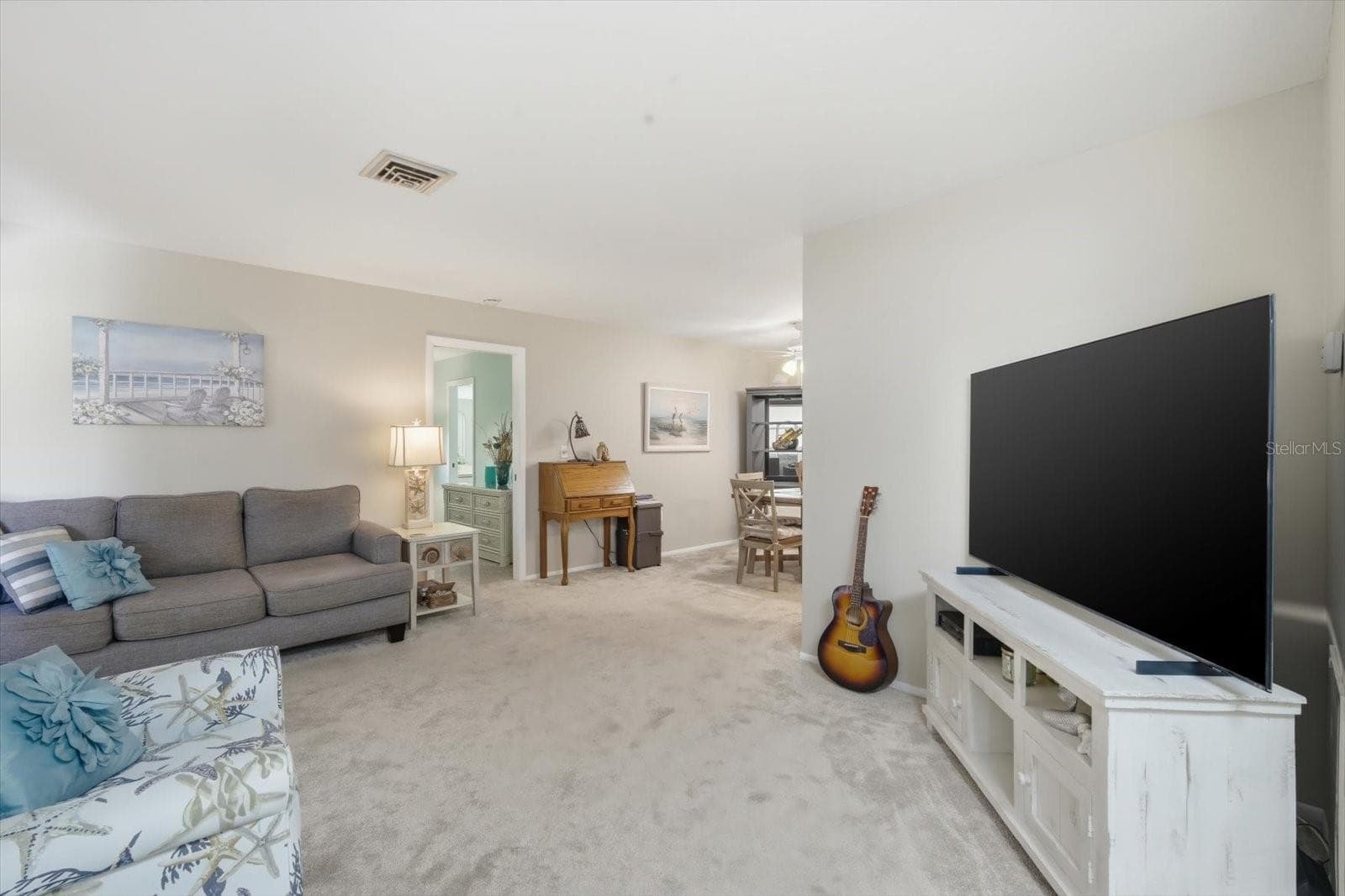 6108 Penny Ln